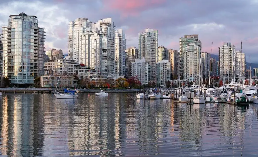15 Pictures That Make You Want To Visit Vancouver, Canada