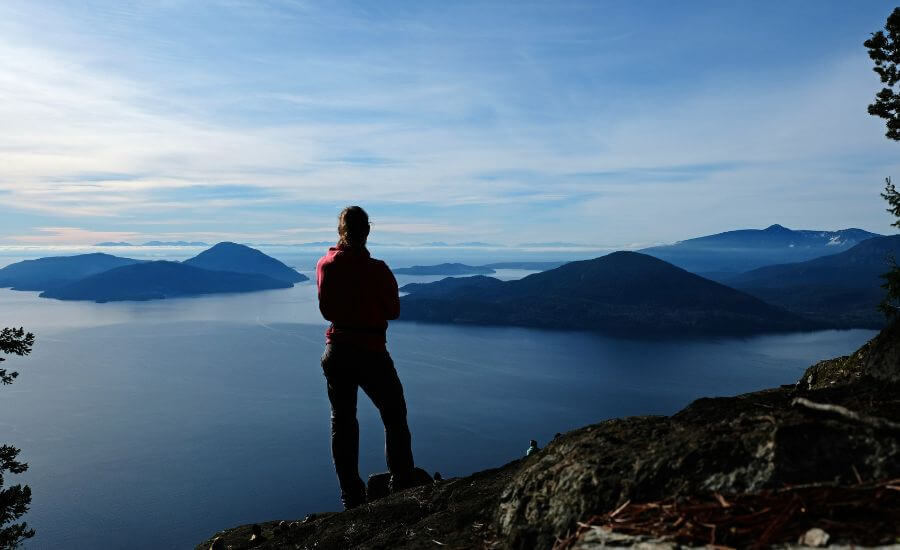 Tunnel Bluffs Hike: A Stunning View Of Howe Sound