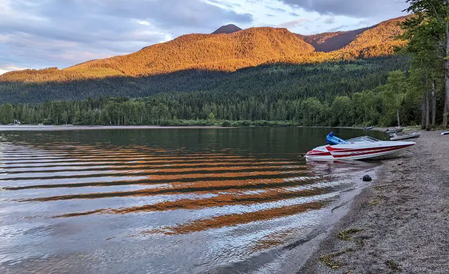 Mahood Lake, A Hidden Gem In Wells Gray Provincial Park