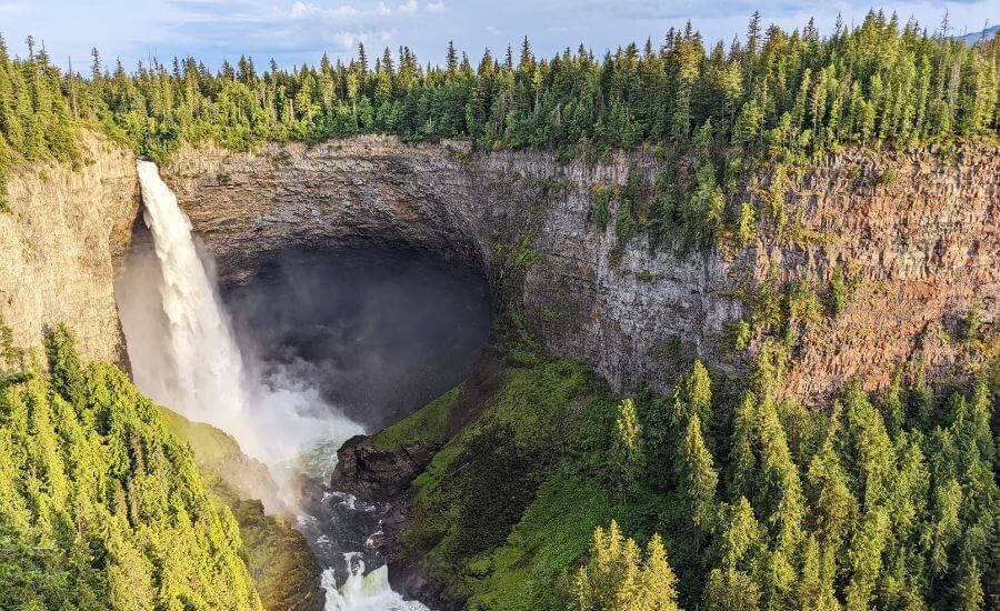 Your Complete Guide To Wells Gray Provincial Park